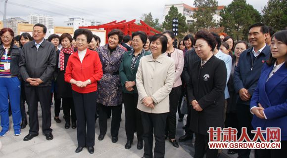 10��13����14�գ�ȫ����������ƶ�ж����ֳ��ƽ����ڸ���ʡ¤�����ٿ���ͼΪ��ԾԾ���Ҷ����������ң��������������Ա�����ͽ������ִ���ݿ���